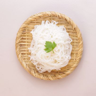 Macarrão Konjac: O Que É, Benefícios e Receitas para Emagrecer - Zona Cerealista Online