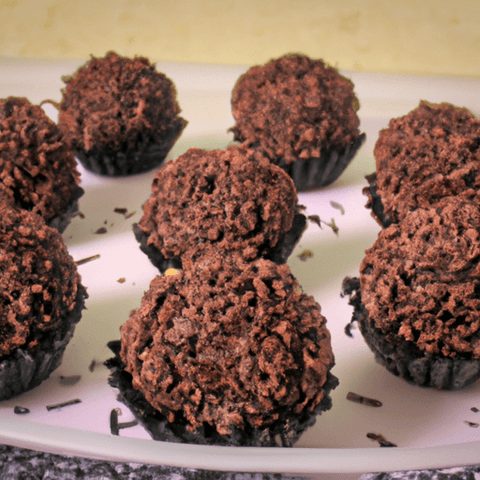 Brigadeiro Vegano: Delicie-se com uma Versão Saudável e Saborosa dessa Sobremesa Tradicional - Zona Cerealista Online