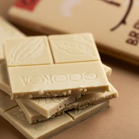 Barra de Chocolate Branco Zero com Flocos de Quinoa Cookoa 75g